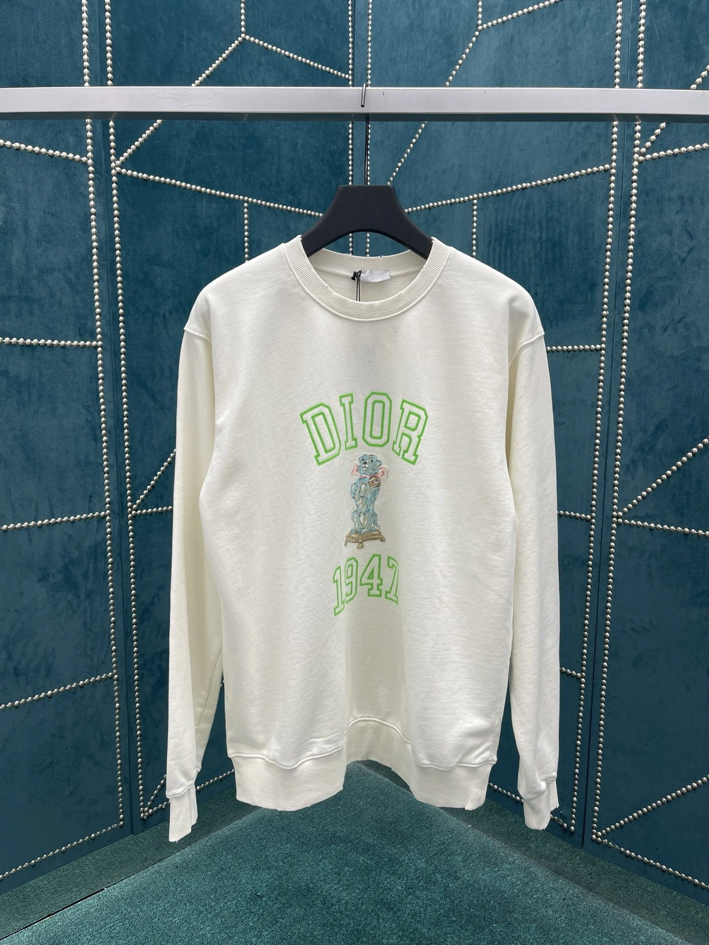 wg.luxury- 4ior embroidery oversized 2Colour item:D-F409I0928-2